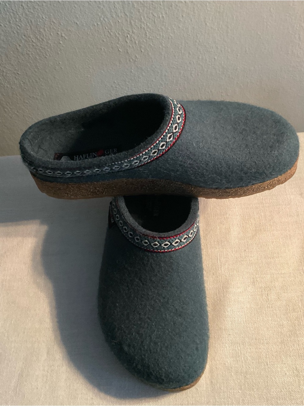 Haflinger GZ classic green w/ decorative trim wool slip on clogs Sz.38/7-7.5 - Picture 6 of 9